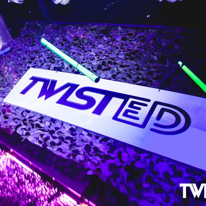 twisted (2 of 108)